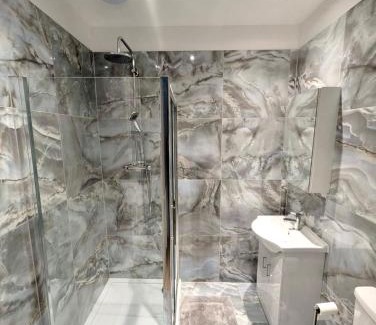 Newington Apartment | Festival let in Edinburgh Ground Floor Flat