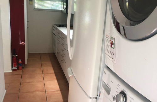 Lauderdale-by-the-Sea Villa | Few Minutes to the Beach 5 stars rating on airbnb