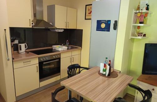 Muritz Apartment | Fewo 1 Waren Müritz - Haus Buchen am Tiefwarensee - 1 Zi