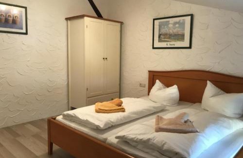 Kroepelin House | Fewo 13 Ferienwohnung Ziegenheim auf dem Bauernhof