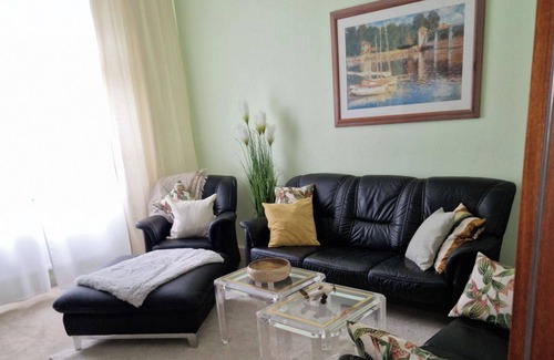 Holsterhausen Apartment | FeWo-2 near University Hospital, Messe Essen, Baldeneysee, Folkwang Museum, central, WLAN