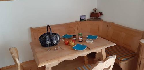 Missen-Wilhams Apartment | FeWo Alpenveilchen im Oberallgäu mit Pool, Sauna und tollem Ausblick vom großen Balkon