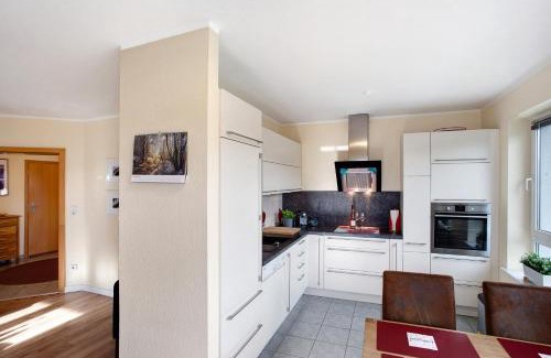 Meschede Apartment | Fewo am Hennesee