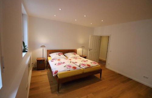 Josephsplatz Apartment | Fewo am Josephsplatz 125 m2