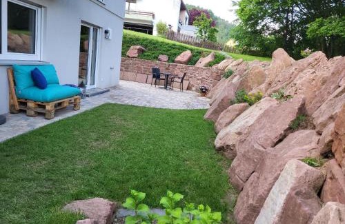 Neckarhausen Apartment | FeWo am Neckarsteig mit Anbindung an Heidelberg