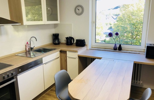 Usseln Apartment | Fewo Am Park - modern and bright apartment centrally located