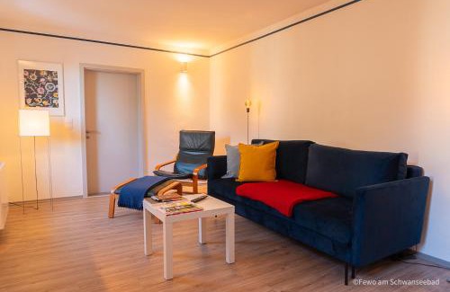 Weimar Apartment | FEWO am Schwanseebad mit Garten - Ruhig, Familienfreundlich und Zentrumsnah