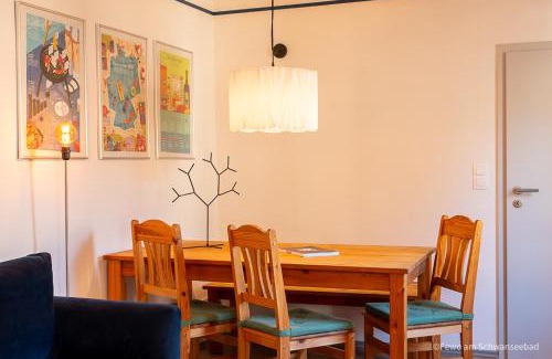 Weimar Apartment | FEWO am Schwanseebad mit Garten - Ruhig, Familienfreundlich und Zentrumsnah