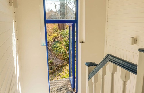 Weimar House | FEWO am Schwanseebad - Quiet, Safe and Beautiful