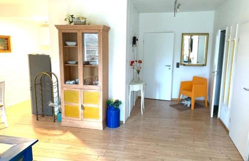Bad Schwartau Apartment | FeWo Bea - Stadtzentrum und Ostseenähe