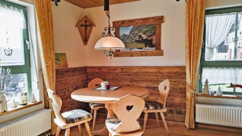 Kalzhofen Apartment | FeWo Bei Tannenbaums, Oberstaufen/Kalzhofen