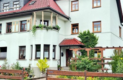 Bad Blankenburg Apartment | FeWo Burgblick