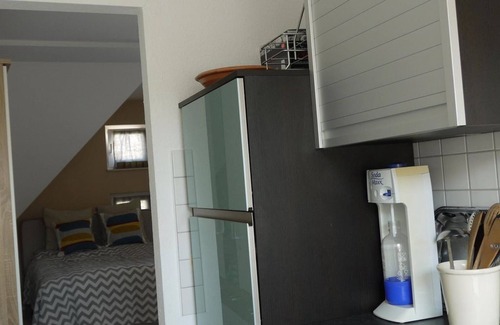Neustadt an der Weinstrasse Apartment | Fewo Neustadt Wine Route Egypt path - apartment, bathroom, toilet, mint condition