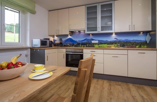 Bad Hindelang Apartment | Fewo Geißhorn - Ferienhof Steinmüller