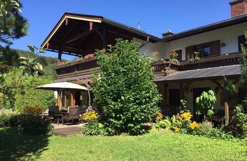 Konigssee Apartment | Fewo Jenner, 2-4 Personen, Balkon, zwei separate Schlafzimmer, Balkon