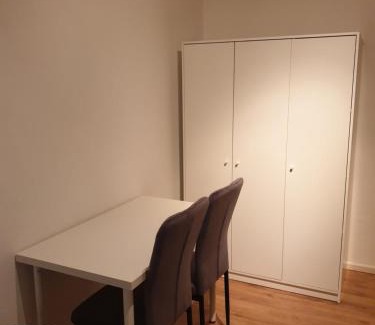 Weissenfels Apartment | FeWo Nina 2 - Monteurwohnung