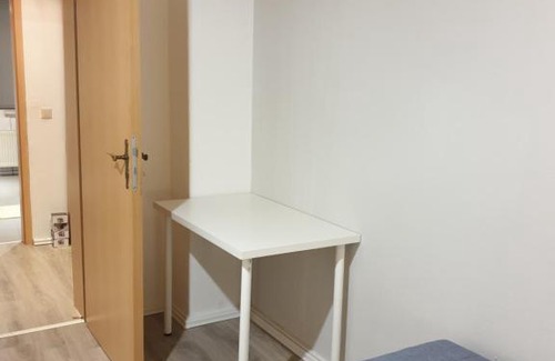Weissenfels Apartment | FeWo Nina 3 - Monteurwohnung