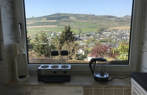 Velmede Apartment | Fewo Oase Ruhrtalblick, 55qm 1 Wohn-/Schlafzimmer, Max. 4 Personen