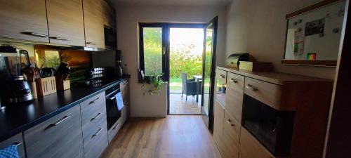 Wassenach Apartment | FeWo Olbrückblick - Laacher See, Vulkanpark Eifel