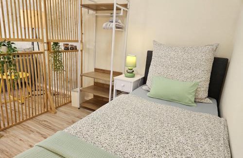 Oberdorla Apartment | Fewo Sunshine - mit 3 Schlafzimmern, Businesswohnung, Pendler, Monteurzimmer und Familien Nähe Salzgitter