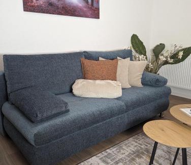 Gotha Apartment | FeWo Urban Gotha-Apartment Ekhof- Am Schlosspark- Parken an der der Tür- Barrierefrei, 900 Meter zum Bahnhof - Wallbox