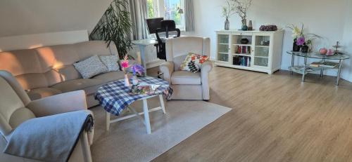Apen Apartment | FeWo-Veronika-Apen