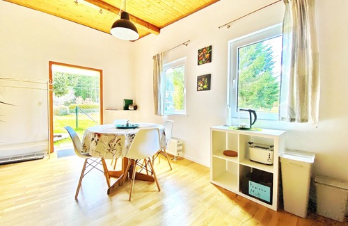Schoemberg House | Fewo - Waldrand-lage mit Garten, Grill & Parkplatz. Haustiere Willkommen