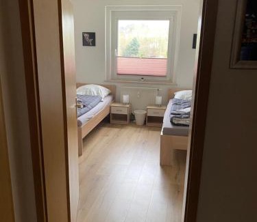 Plauen Apartment | FeWo WIEKO Plauen Leibnizstr. H3, 2. OG rechts