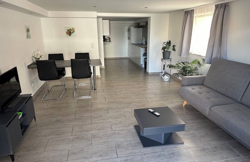 Freudenburg Apartment | Fewo Xenia