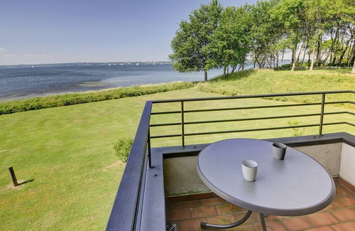 Schausende Apartment | fewo1846 - Fjordview/modern studio apartment with sea view - elevator in the b