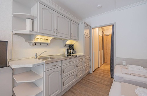 Gluecksburg Apartment | fewo1846 - Green Island (App. 319) - Studio apartment with balcony