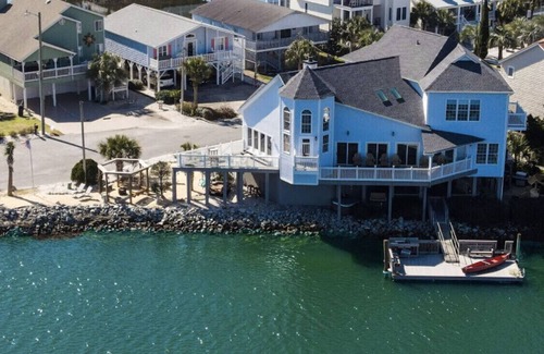 North Myrtle Beach House | FewStar of the Sea at the point in Cherry Gove