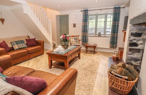 Bangor House | Ffrwdd Galed Isaf