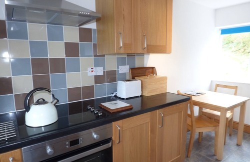 Llangower Cottage | FFYNNON GOWER, family friendly, character holiday cottage in Bala