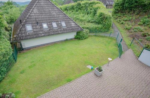Seepark Kirchheim House | FH "Bären Ecke" am See im hessischen Bergland