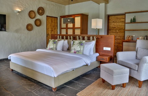 Kishangarh Hotel | FHR Wilderness Lodge Chandigarh by TUTC