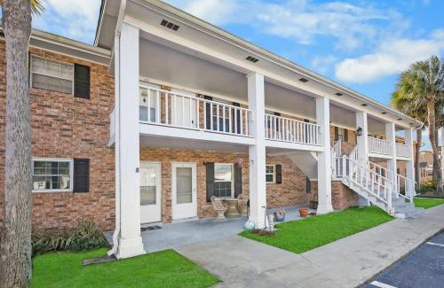 St. Augustine House | Fido Friendly Condo Sun and Fun Walk to DT Free Parking