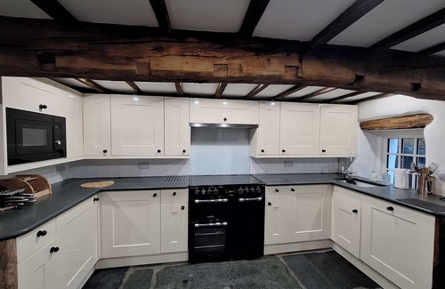 Borrowdale Cottage | FIELD HOUSE, family friendly, character holiday cottage in Keswick