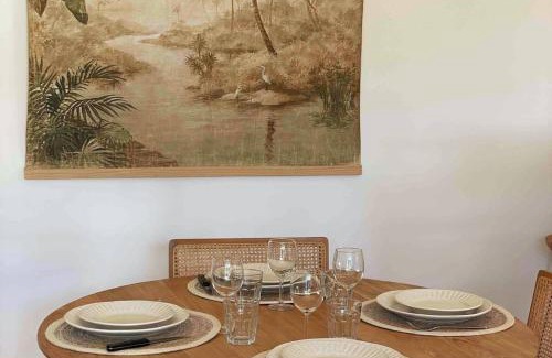 Pleumeur-Bodou House | Field house