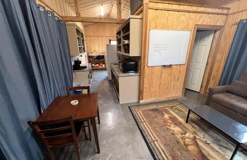 Graham Cabin | Field House on Lake Godstone