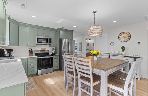 North Topsail Beach House | Field of Dreams #177 - 3BD Beach Cottage, Dog-Friendly & Steps from the Ocean