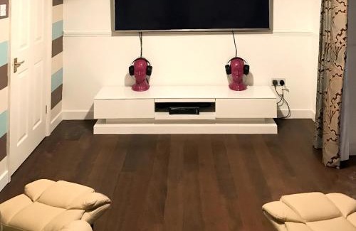 Skegness House | Field View