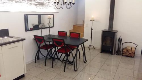 Avegno House | Fienile