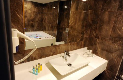 Kayseri Hotel | Fier Life Center