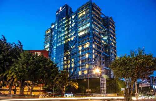 Escandon Hotel | Fiesta Inn Insurgentes Viaducto
