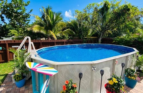 Highland Garden House | Fiesta Paradise: Heated Pool, Patio, BBQ