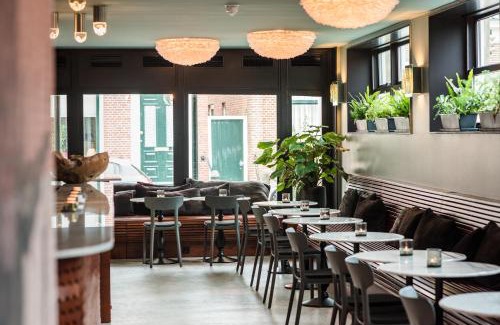 Holwerd Hotel | Fietshotel Zee van Tijd Holwerd