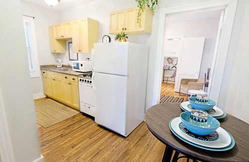 Lakewood Heights Apartment | FIFA Ready The Explorer's Hearth M-Streets