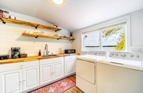 Mayfield Apartment | Fife Lake Lodge double apartment