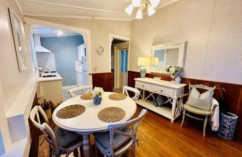 Roxburgh House | Fig Tree Cottage